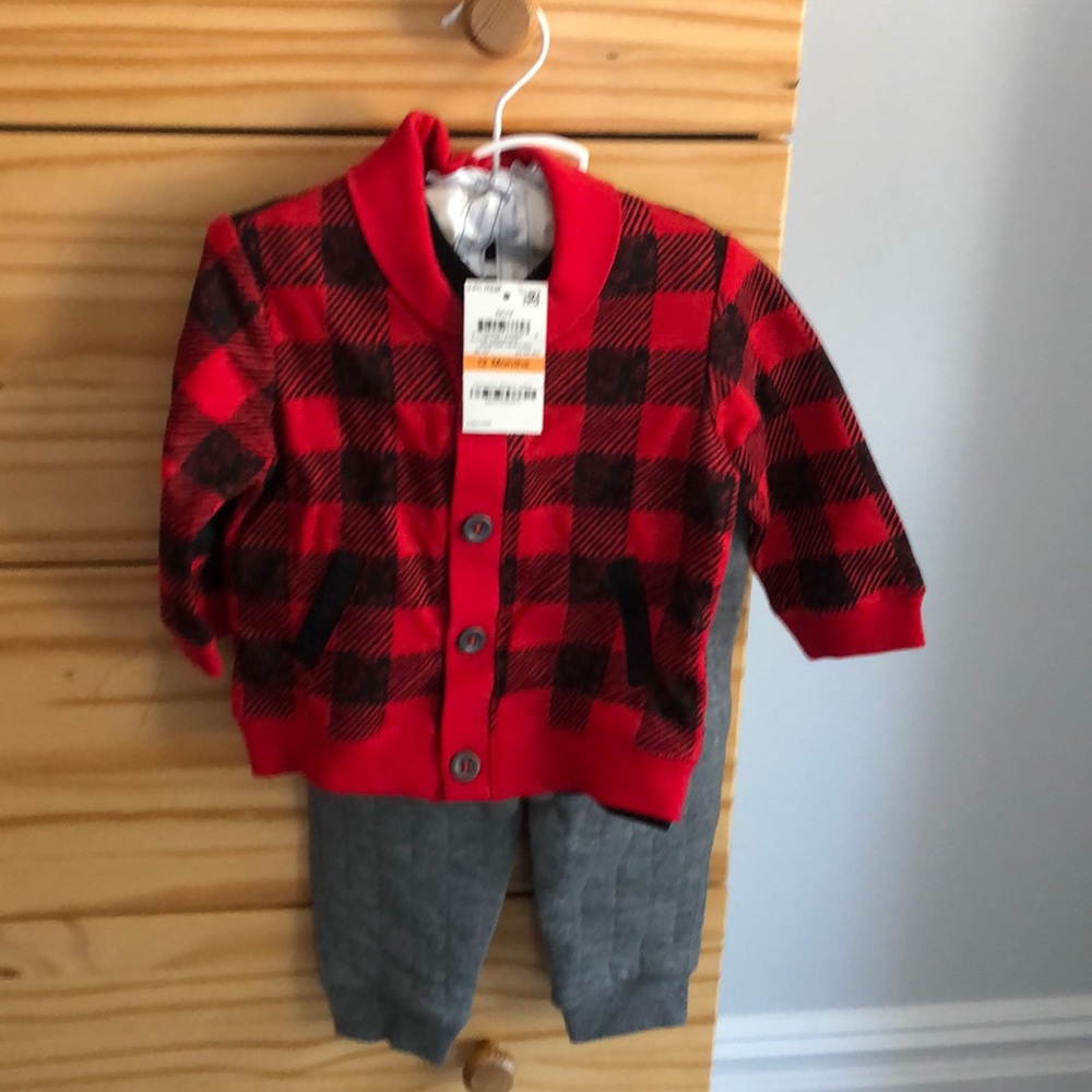 Infant holiday outfit